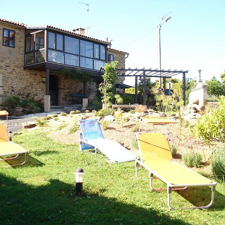Casa Lucas Guest House Arzúa Екстериор снимка