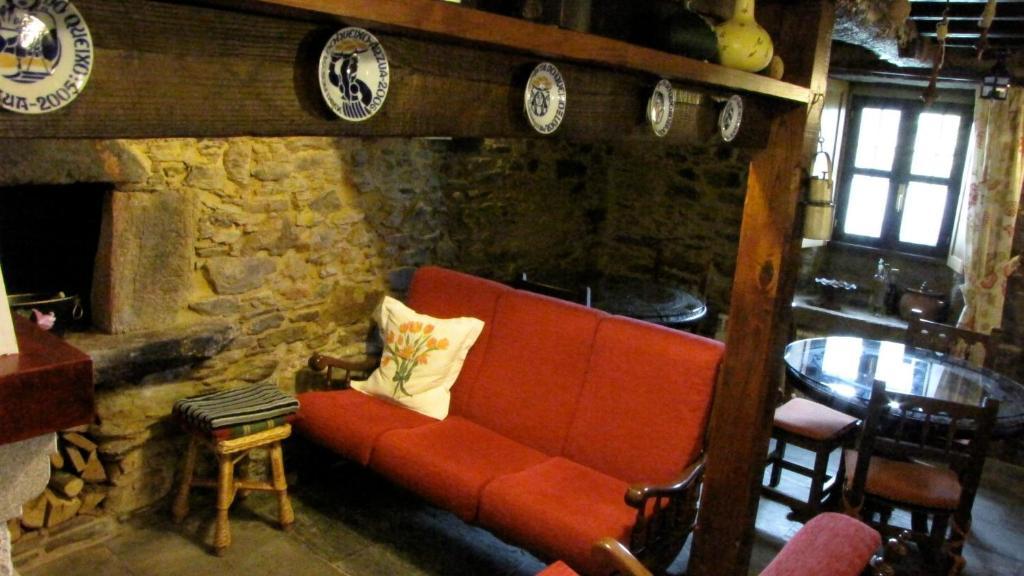Casa Lucas Guest House Arzúa Екстериор снимка