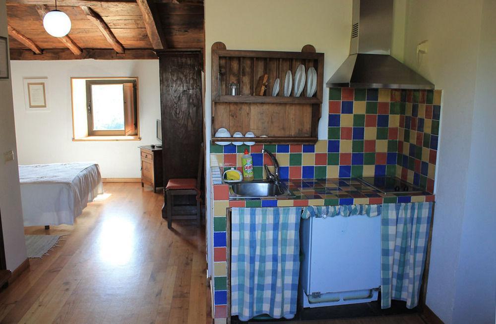 Casa Lucas Guest House Arzúa Екстериор снимка