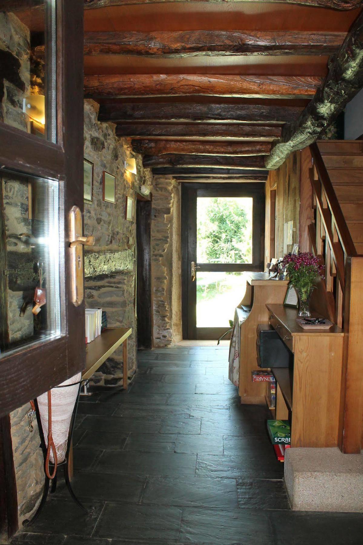 Casa Lucas Guest House Arzúa Екстериор снимка