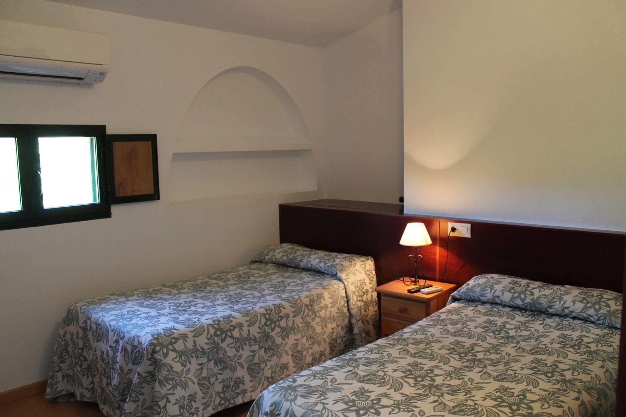 Casa Lucas Guest House Arzúa Екстериор снимка