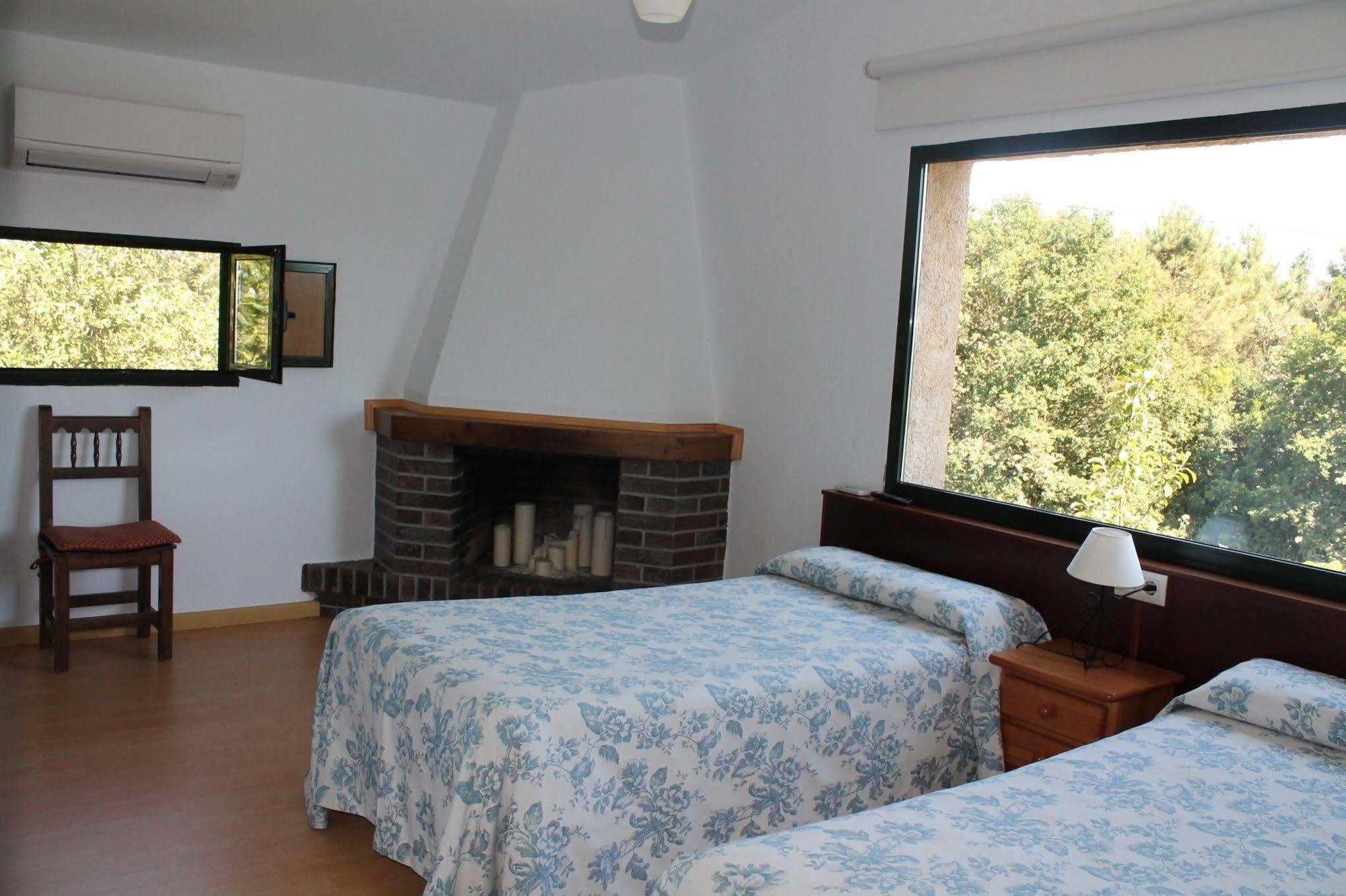 Casa Lucas Guest House Arzúa Екстериор снимка